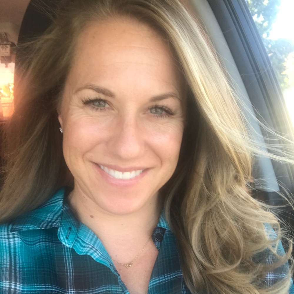 Meet your Posher, Stephanie